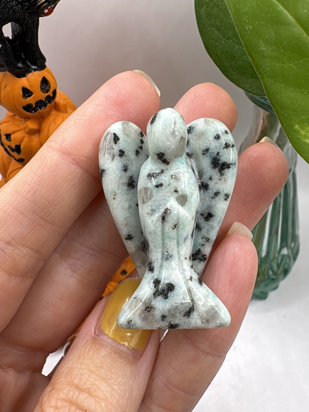Hand-Carved kiwi jasper